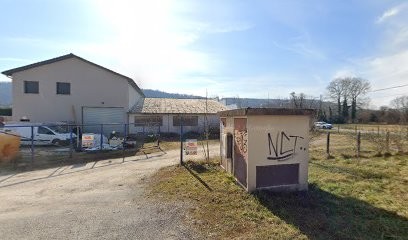 M.g.b.a., Maçon à Salagnon