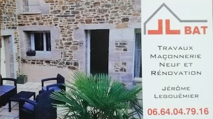 JL BAT, Maçon à Loyat