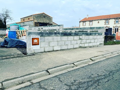 Florian Ouadec Maçonnerie, Maçon à Sèvremoine