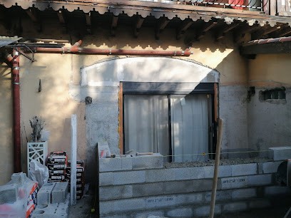 ADM Maçonnerie Terrassement VRD, Maçon à Montseveroux