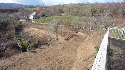 Etablissements Brassac SARL, Maçon à Campouriez