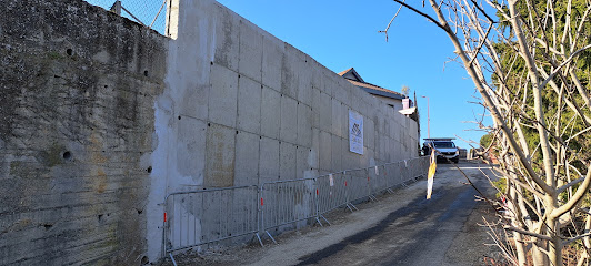 Cema Bât, Maçon à Meyrieu-les-Étangs