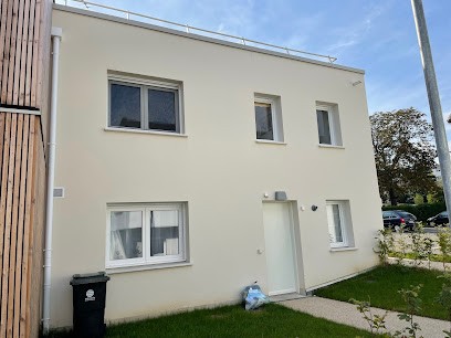 Bati général nord, Maçon à Évreux