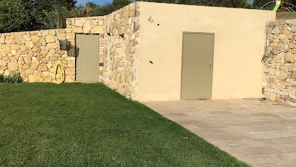 Maçonnerie Xavier, Maçon à Cuges-les-Pins