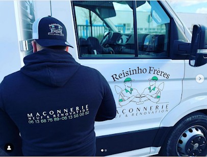 Reisinho Fréres, Maçon à Langeais