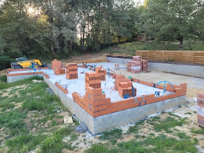 Momen Emmanuel, Maçon à Castelnau-Chalosse