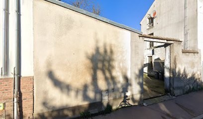 Pinheiro Cardoso Cardoso Alexandre, Maçon au Mesnil-le-Roi