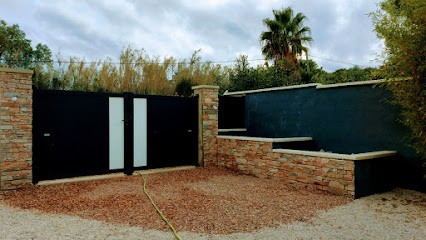 Omer Multi Service, Maçon à Six-Fours-les-Plages