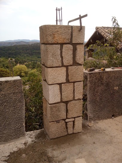 Thoulouze Lionel, Maçon à Saint-Genest-de-Beauzon