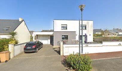 Karaca Mustafa, Maçon à Ploufragan