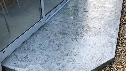 MT Réalisations, Maçon à Laiz