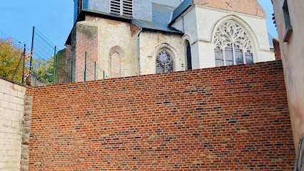 Romain Williot, Maçon à Guise