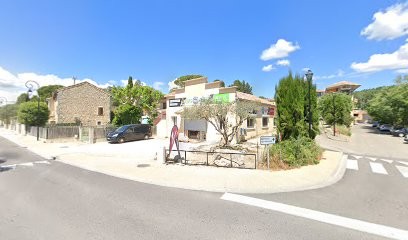 Mas et Bastides, Maçon à Noves