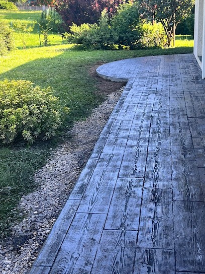 LBTS, Maçon à Optevoz