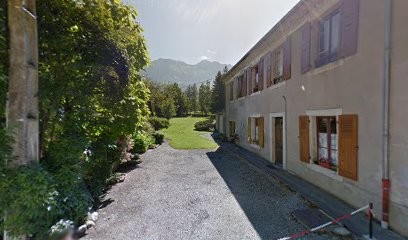 Parat Guy, Maçon à Tréminis