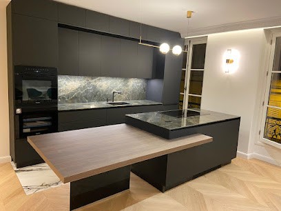 MIMI GROUPE, Maçon à Fresnoy-la-Rivière