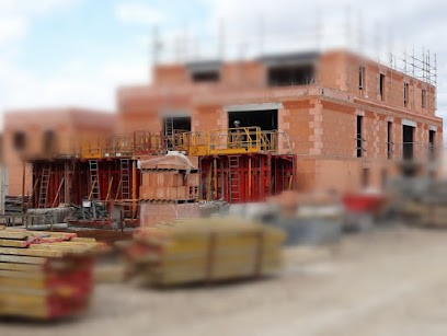 Mayenne Bat, Maçon à Laval