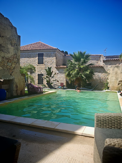 Ajm Services, Maçon à Aigues-Vives