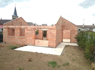 Weisse BTP, Maçon à Éblange