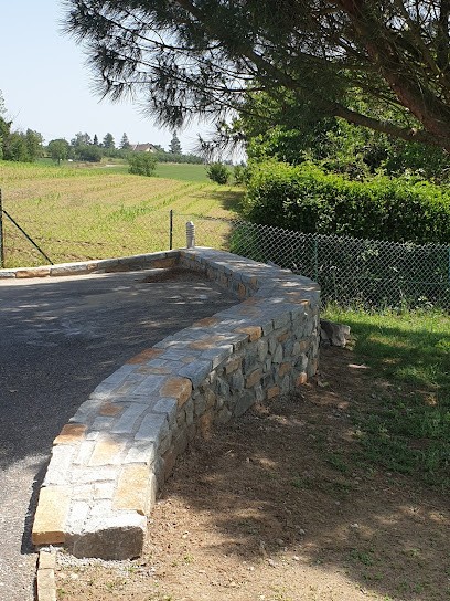 ZST Maçonnerie charpente couverture zinguerie, Maçon à Bessenay