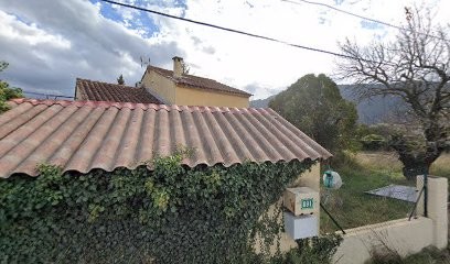 AEK Concept, Maçon à Gémenos