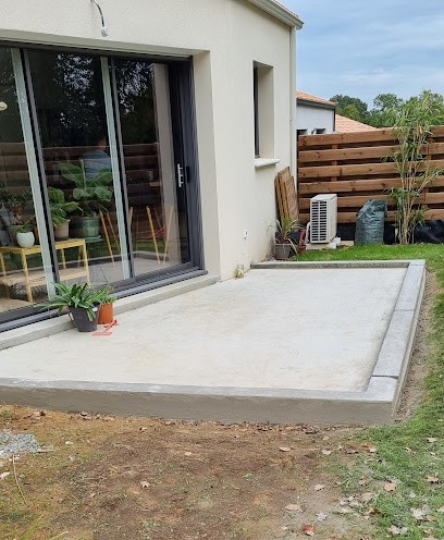 Bâtiment 2D, Maçon à Mouilleron-le-Captif