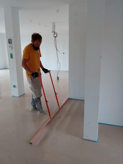 Sopreco Chape, Maçon à Preuilly