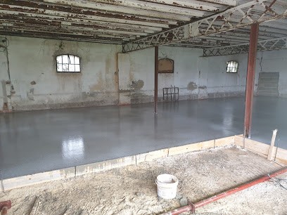 L.R MACONNERIE, Maçon à Piney