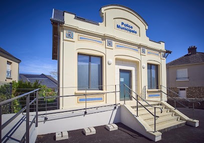 Boyer Vitré, Maçon à Luceau