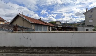 Gallégo, Maçon à Oyonnax