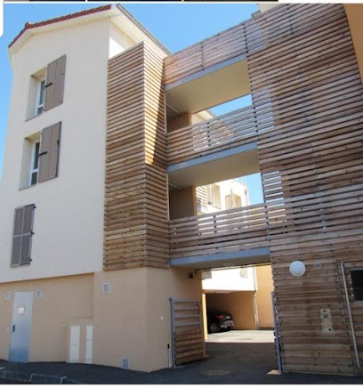 MRJ Maçonnerie, Maçon aux Martres-d'Artière