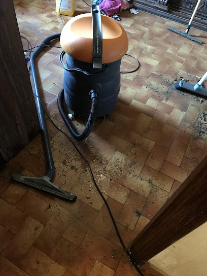 Maurines Serge, Maçon à Saint-Paul-le-Jeune