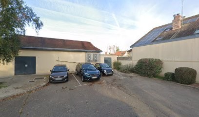 Bussiere Romain Camille, Maçon à Sens