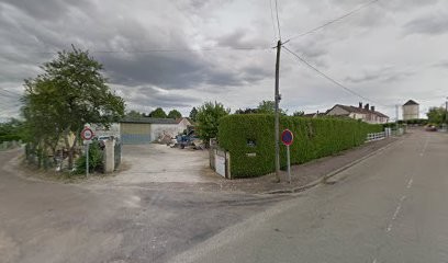 Palide Xavier, Maçon à Pourrain