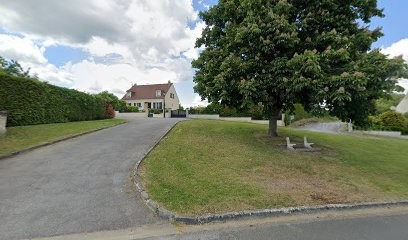 Czensz et Zbikowski, Maçon à Pernant