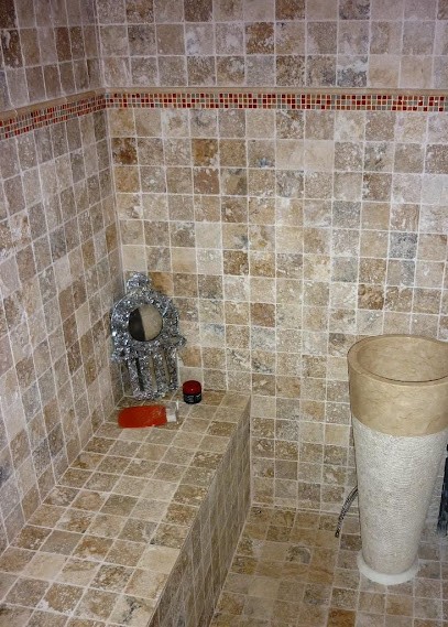 Pinheiro José, Maçon à Châteauneuf-Grasse