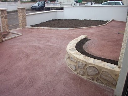 M.j.i. 63, Maçon à Pont-du-Château