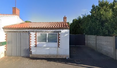 Jacques Laurent, Maçon à Nieul-le-Dolent