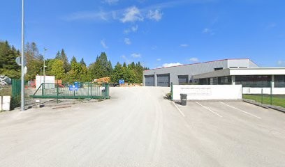 Ruggeri, Maçon aux Fins