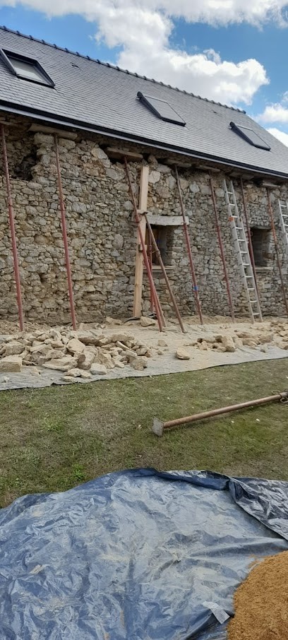 MPC Thievin, Maçon à Angrie