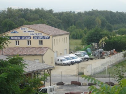 R.M.E Régis Maçonnerie Electricité, Maçon à Crest