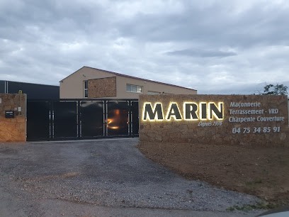 Sarl marin, Maçon à Peaugres