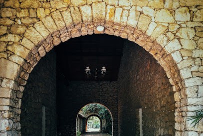 As Construction, Maçon à Terrasson-Lavilledieu