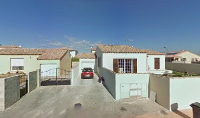 Mogol Mehmet, Maçon à Vergèze