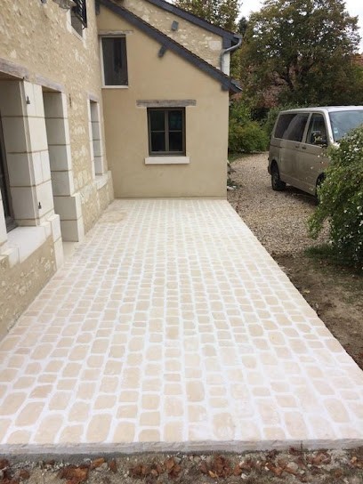 Maconnerie Durand, Maçon à Ligueil