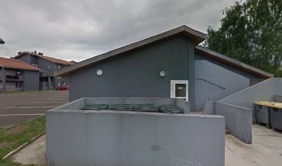 Reconstruis, Maçon à Saint-Pierre-du-Mont