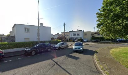Ates Yasin, Maçon à Lorient