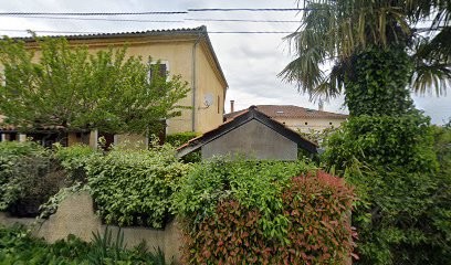 // R3C // Rénovation et construction., Maçon à Salerm