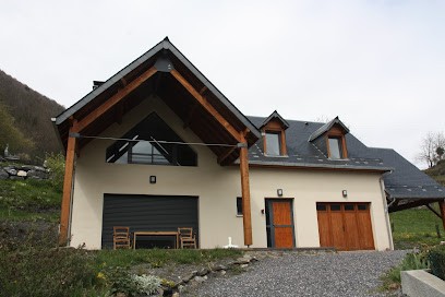 Comet SAS, Maçon à Cier-de-Luchon