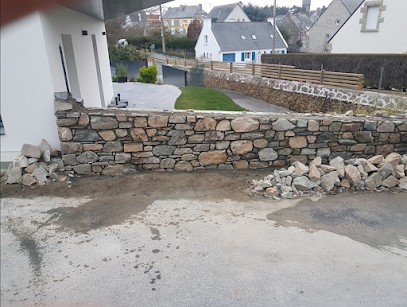 M. Cedric Dayot, Maçon à Plérin